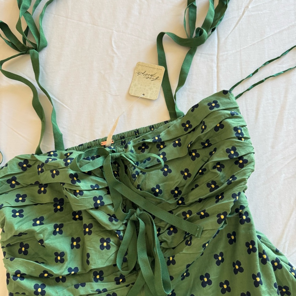 NWT! Free People Palma Printed Midi Dress in Green Combo Floral size XS - Picture 8 of 12